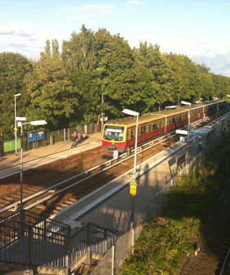 S-Bahn hoch